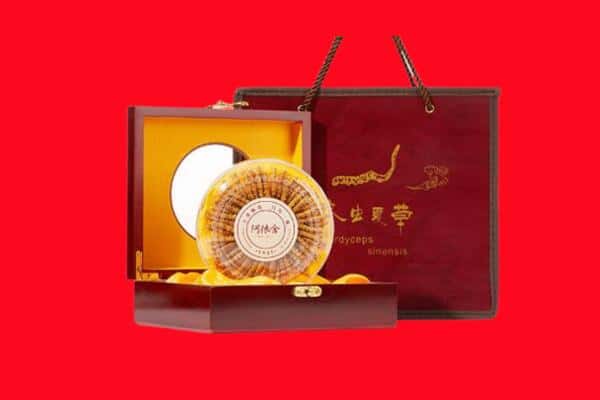 诚信求购:清远佛冈县高价回收冬虫夏草是按克吗